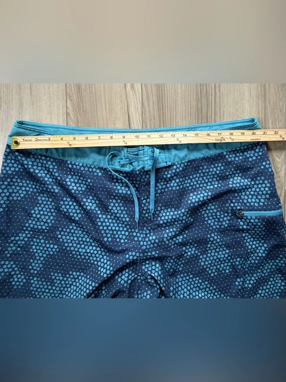 The North Face Olas Men's Teal/Navy Printed Swim Board Shorts Sz 40 NWOT